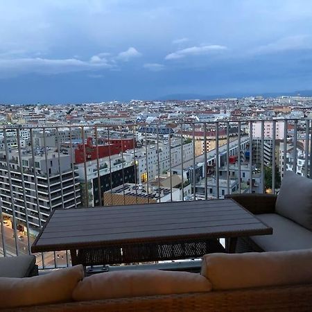 Stunning View Over Vienna In City Center Daire Dış mekan fotoğraf